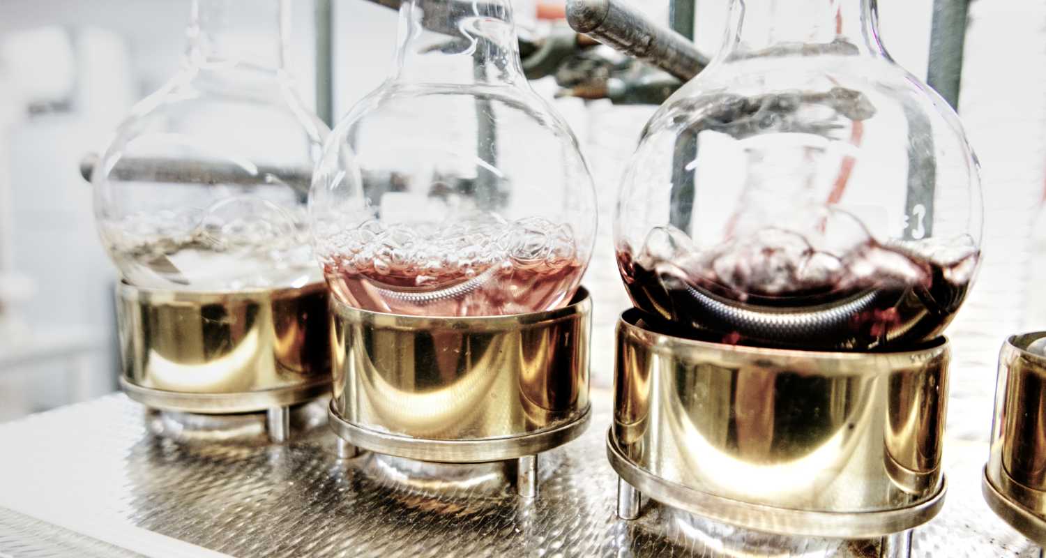 Destillationsaufbau im Labor